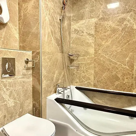 80 M With Sea & Pool View Sleeps 6 Apartman *