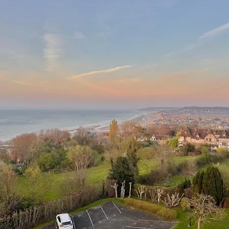 Apartament 80 M With Sea & Pool View Sleeps 6